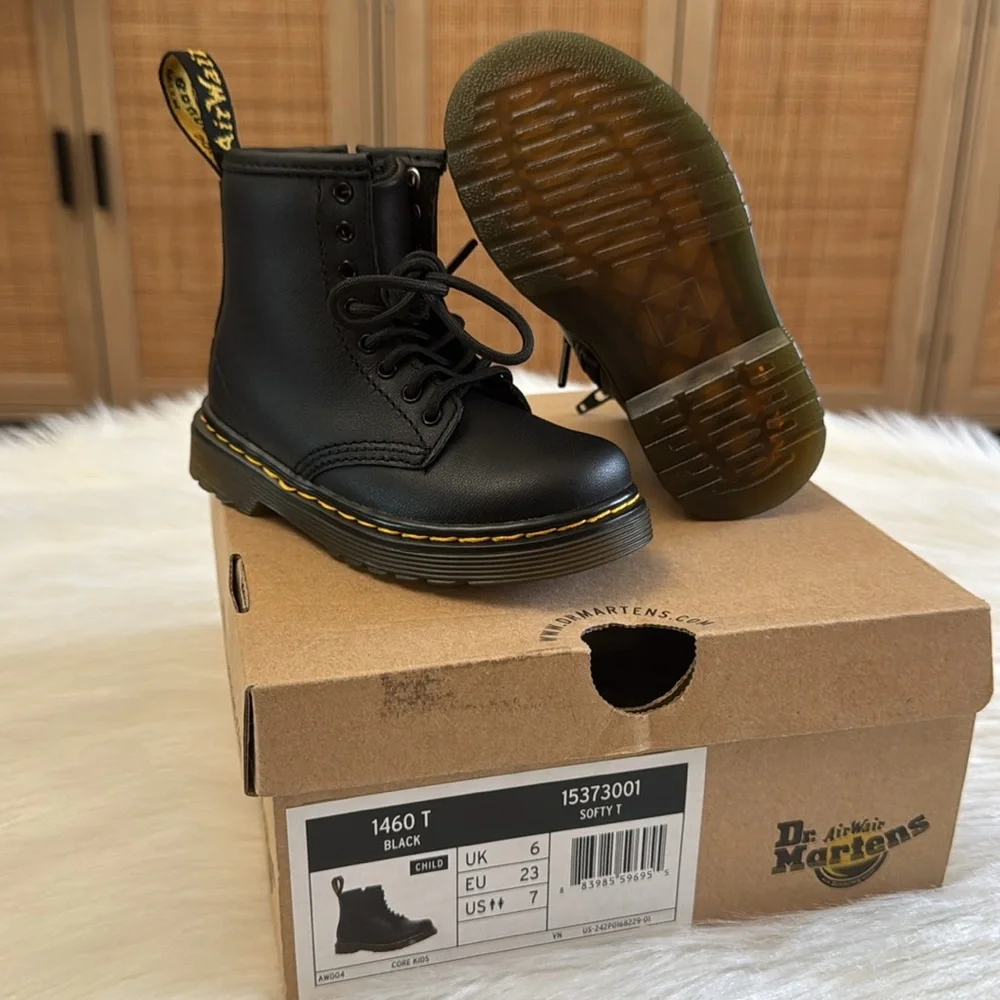 Dr Martens Toddler 1460T Softy T Black Leather Lace-Up Boots Size 7